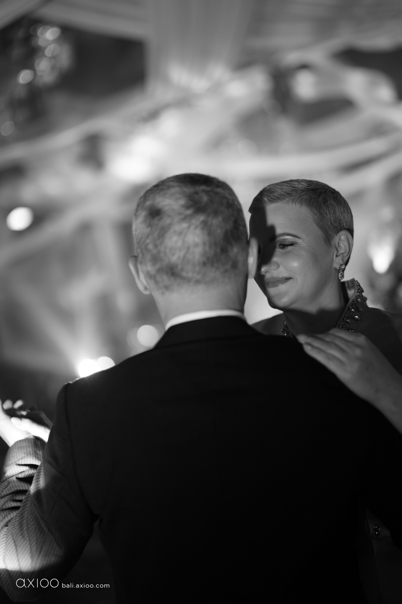 Axioo: Beyond The Spotlight